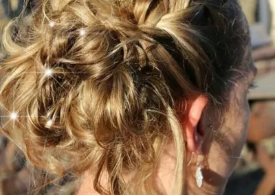 Photo d'une coupe de cheveux pour un mariage