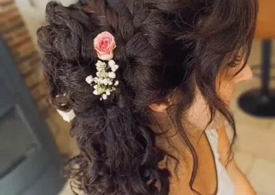 Photo de tresses réalisées par Estheti'Coif pour une mariée